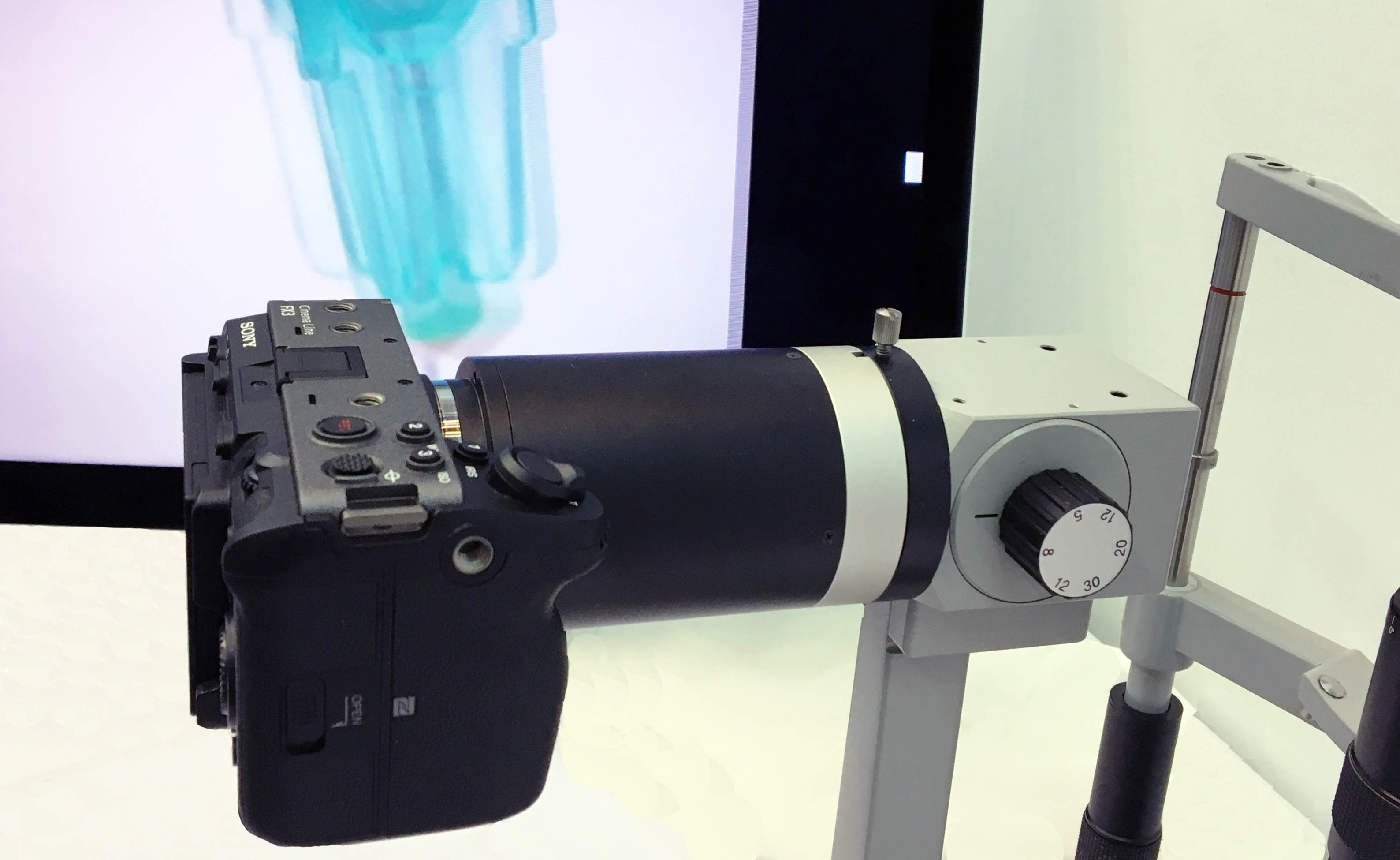 3D camera for operating or slit-lamp microscope