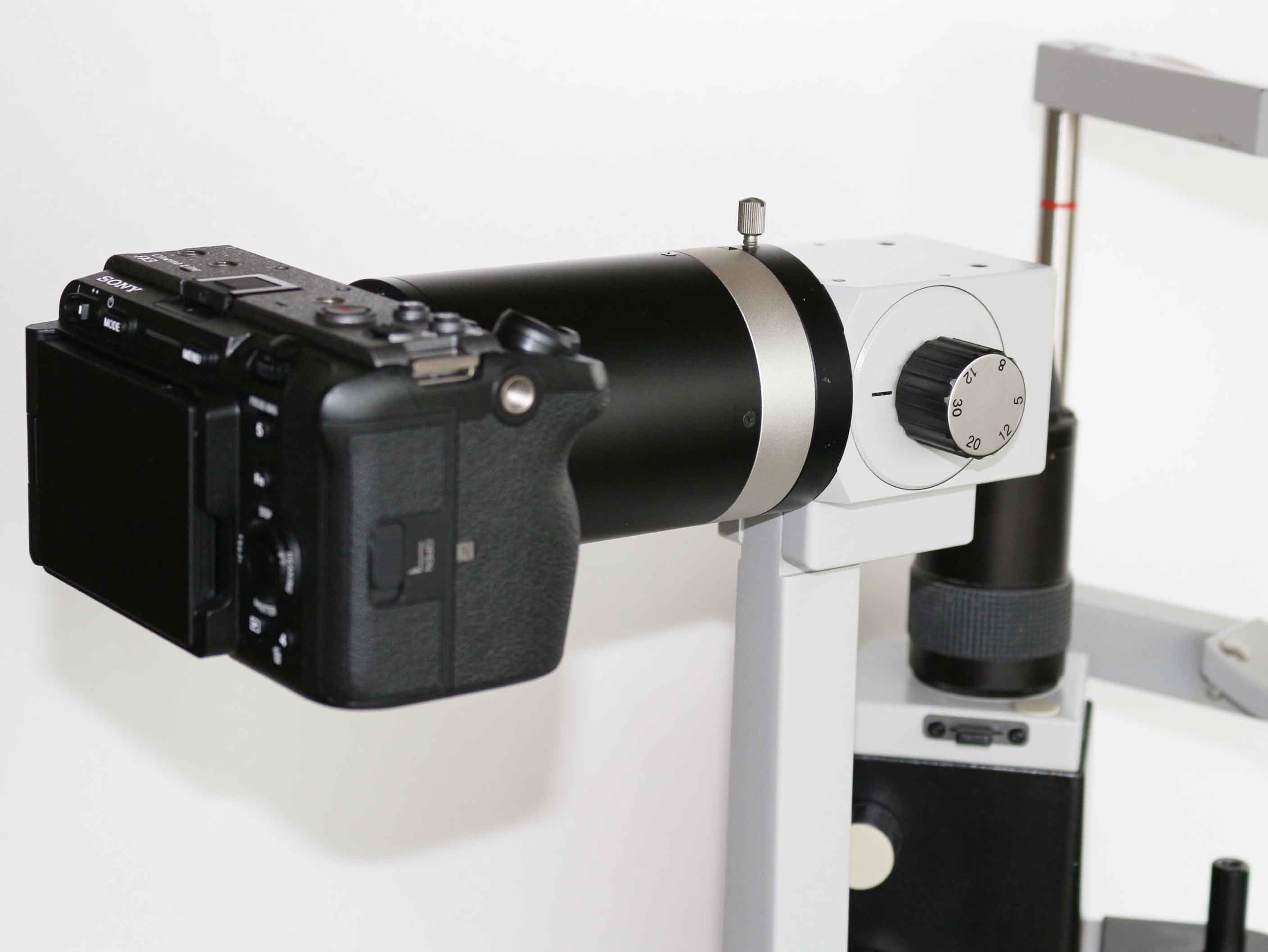 3D video slit-lamp microscope
